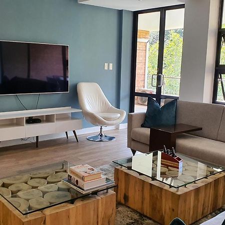 Zuri Residences At Ten Degrees Johannesburg Eksteriør billede