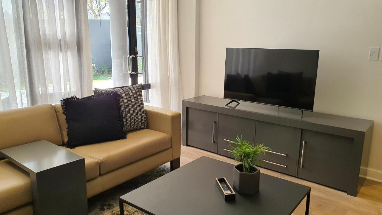Zuri Residences At Ten Degrees Johannesburg Eksteriør billede