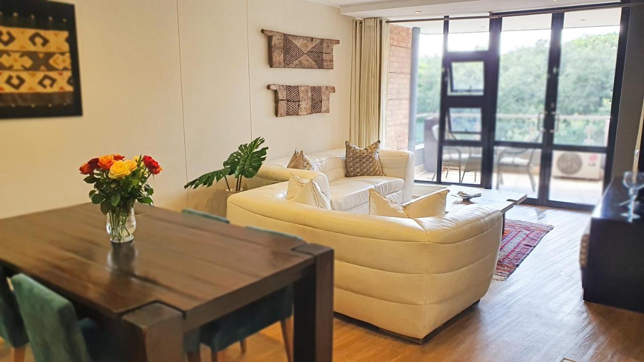 Zuri Residences At Ten Degrees Johannesburg Eksteriør billede